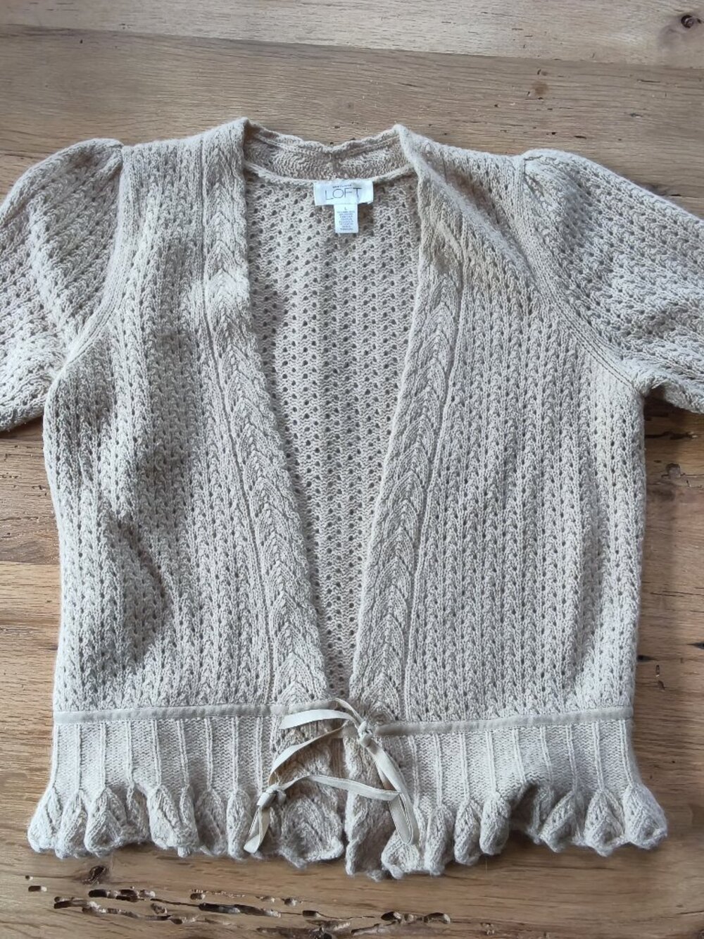 Ann Taylor Angora and Lambs wool sweater Creme short sleeve large